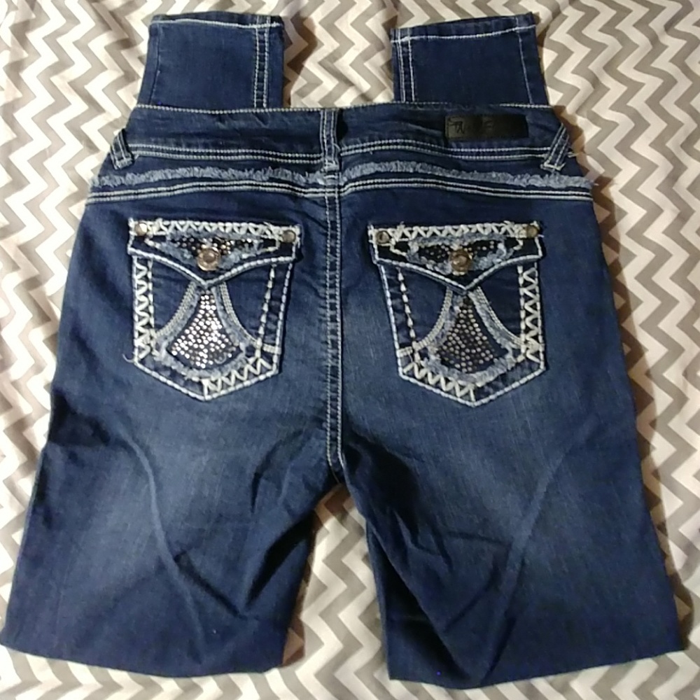 NWOT Wallflower skinny jeans